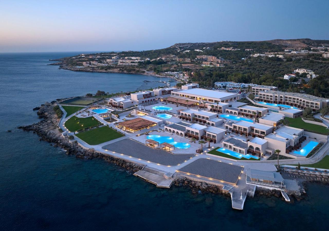 Elissa Adults-Only Lifestyle Beach Resort Kallithea  Bagian luar foto The resort at night